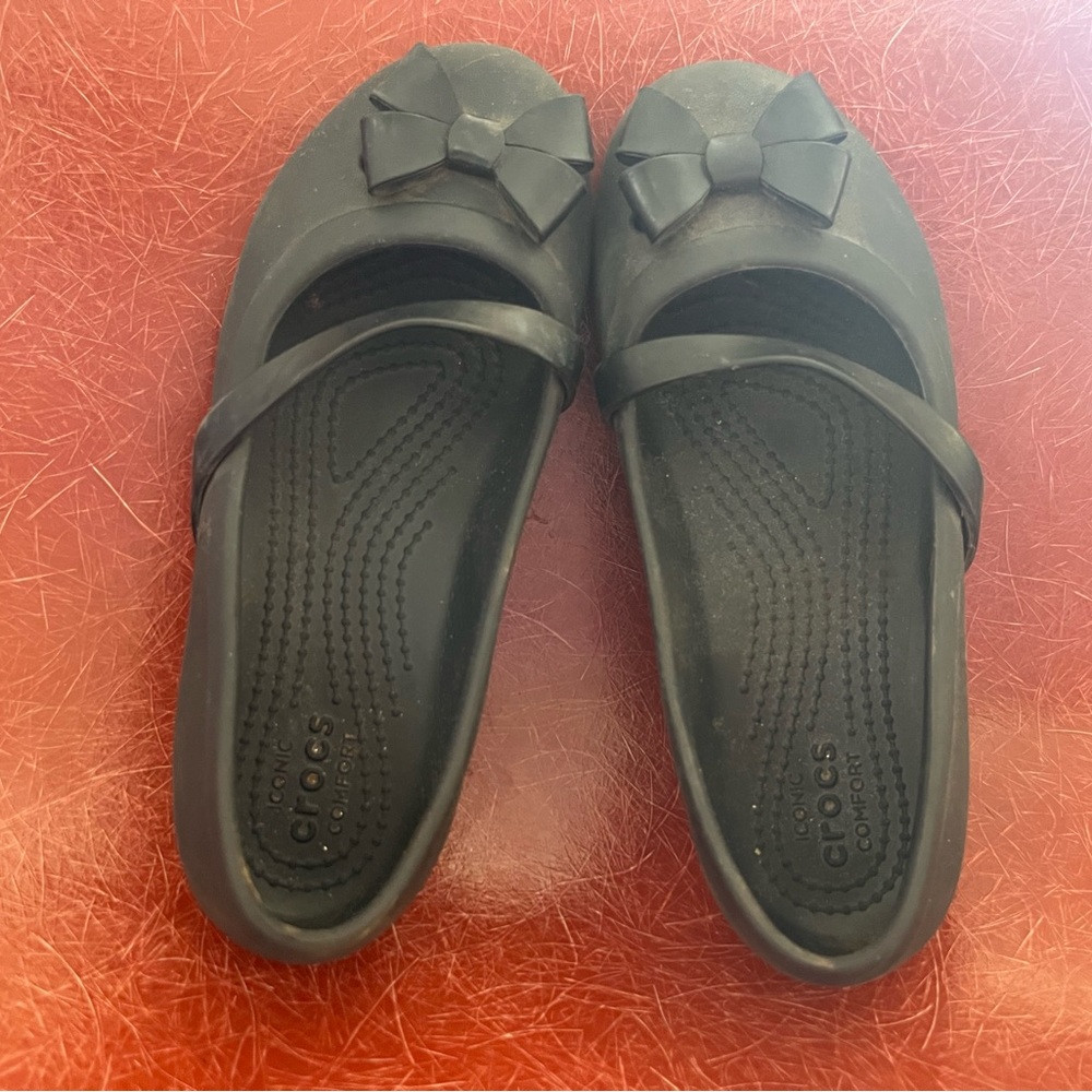 Crocs J1 J 1 Mary Jane style flat shoes